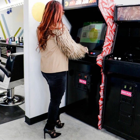 Zara Trafaluc Jacket with Shaggy Sleeves - Picture 5 of 5